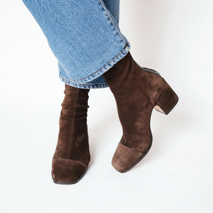 Lily™ | Botines Elegantes de Ante con Punta Cuadrada - Marrón oscuro