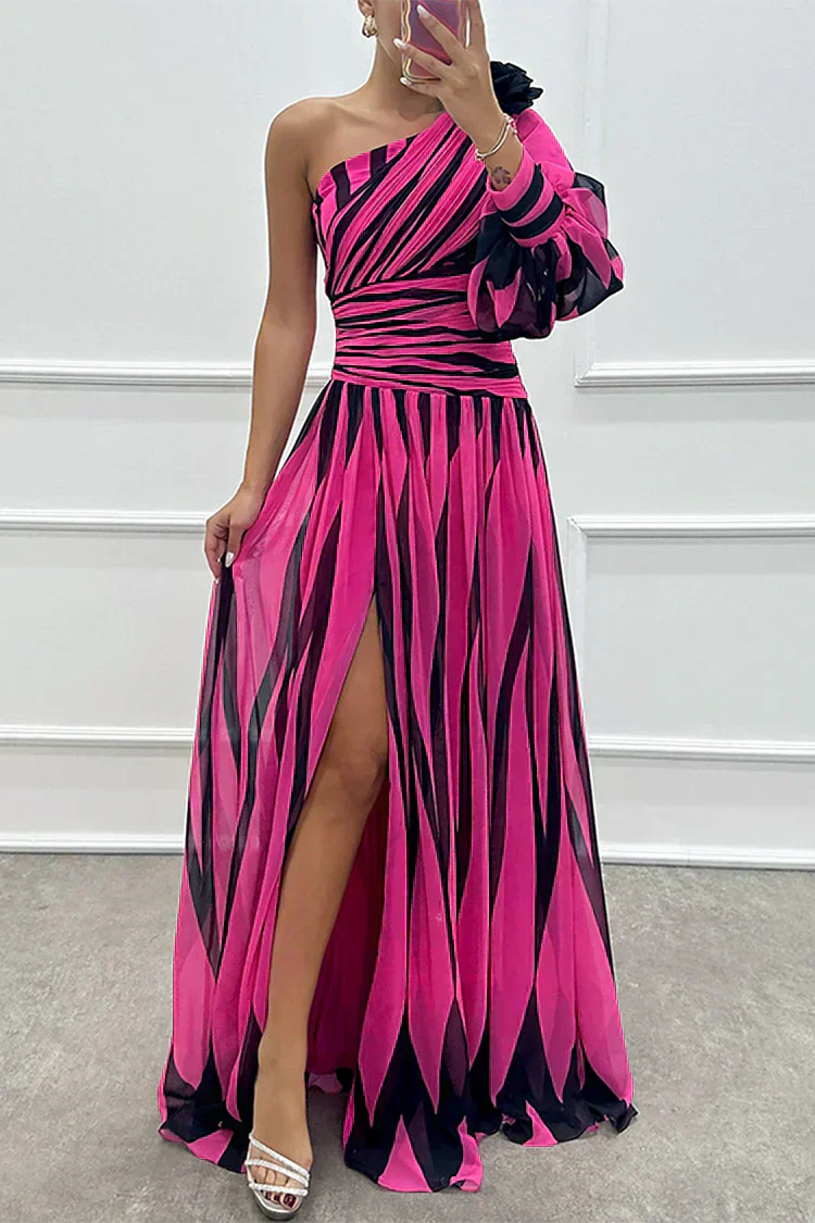 Shiloh | Vestido Maxi Elegante de Rayas con Hombros Descubiertos