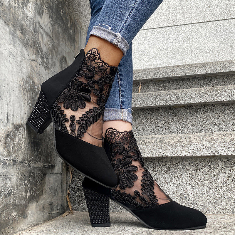 Capucine - Botines elegantes de encaje