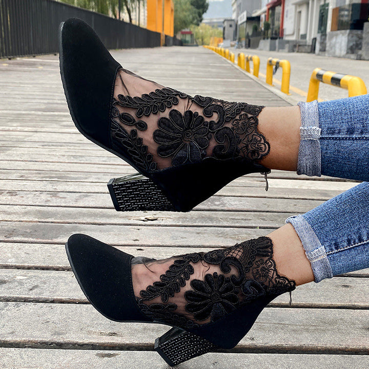 Capucine - Botines elegantes de encaje