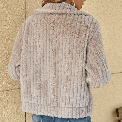 GENEVIEVE™ - Elegante chaqueta de sherpa