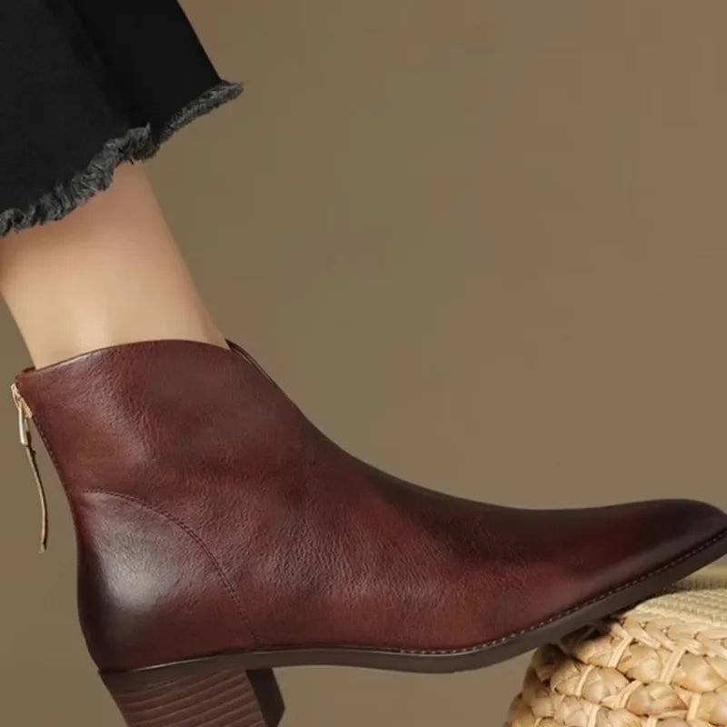 Lorine: Botines Chelsea de cuero elegantes y cómodos
