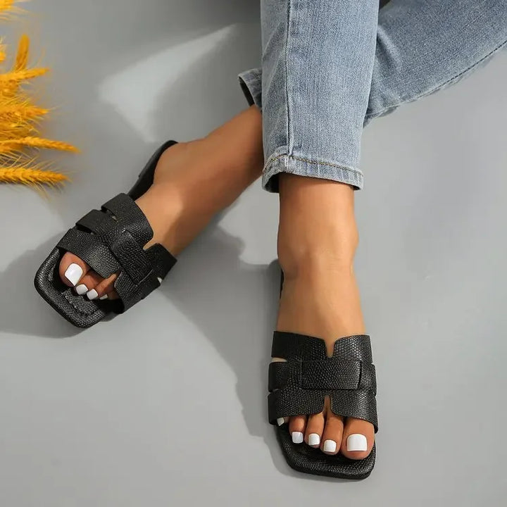 AVRIL™ – Sandalias Elegantes y Relajadas para el Día a Día