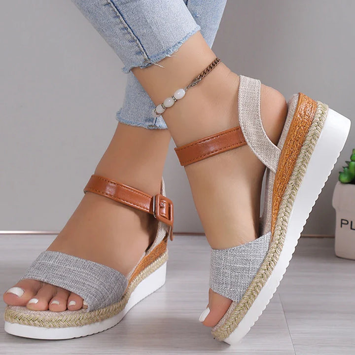 CHARLENE™ – Sandalias de cuña de estilo relajado