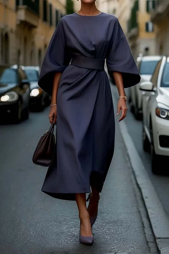 Maya™ | Vestido Elegante con Mangas Farol