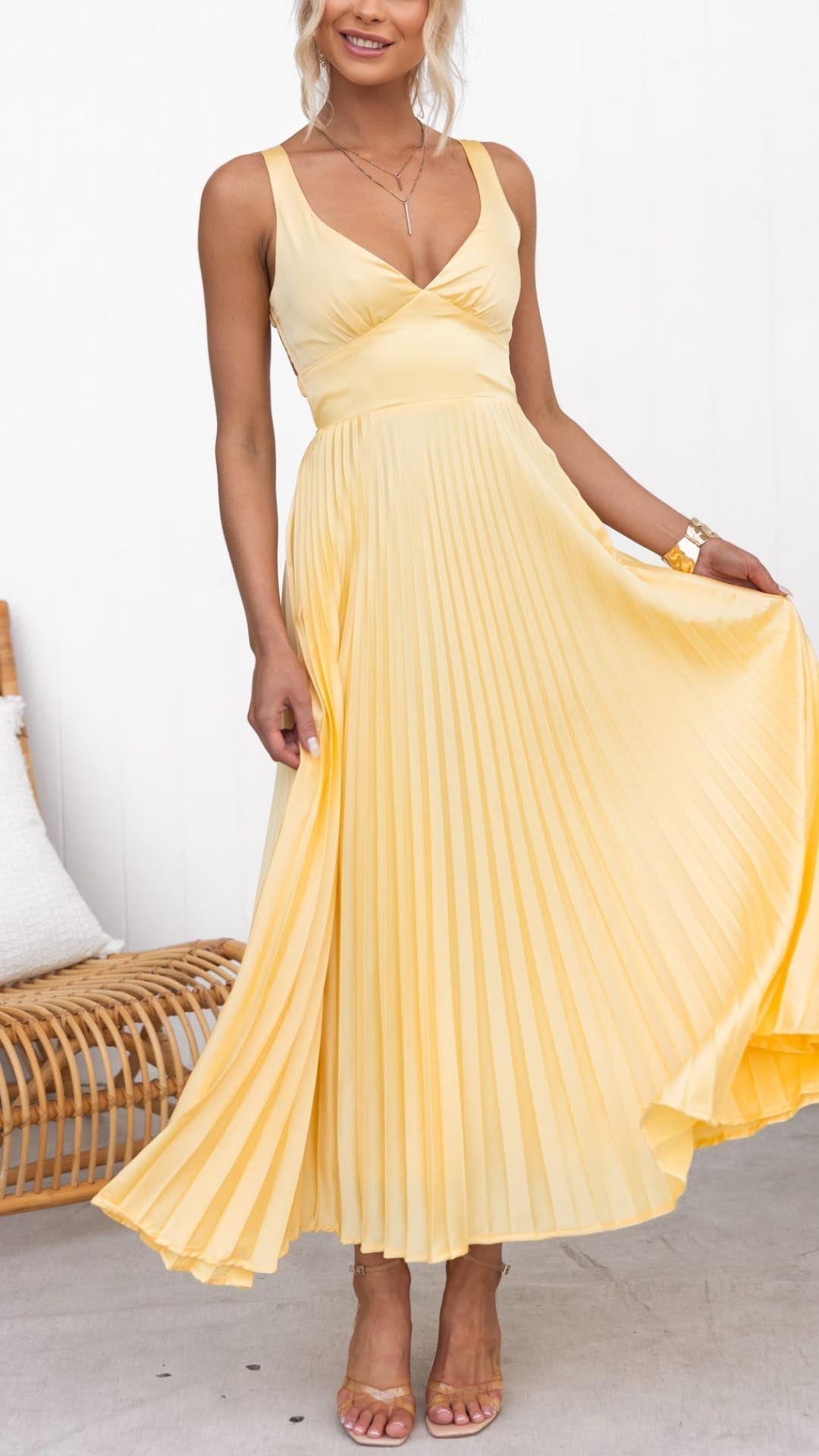 Malka™ | Vestido Maxi Plisado con Escote en V