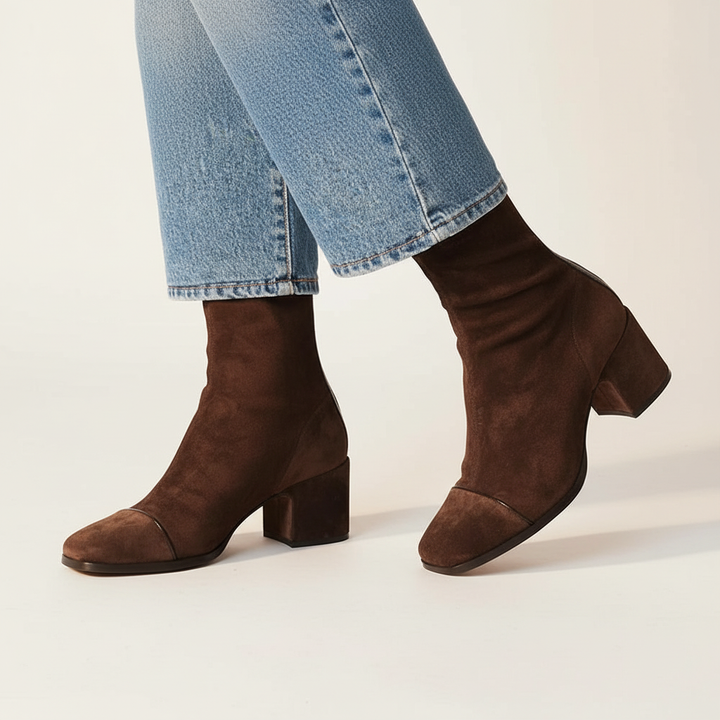 Lily™ | Botines Elegantes de Ante con Punta Cuadrada - Marrón oscuro